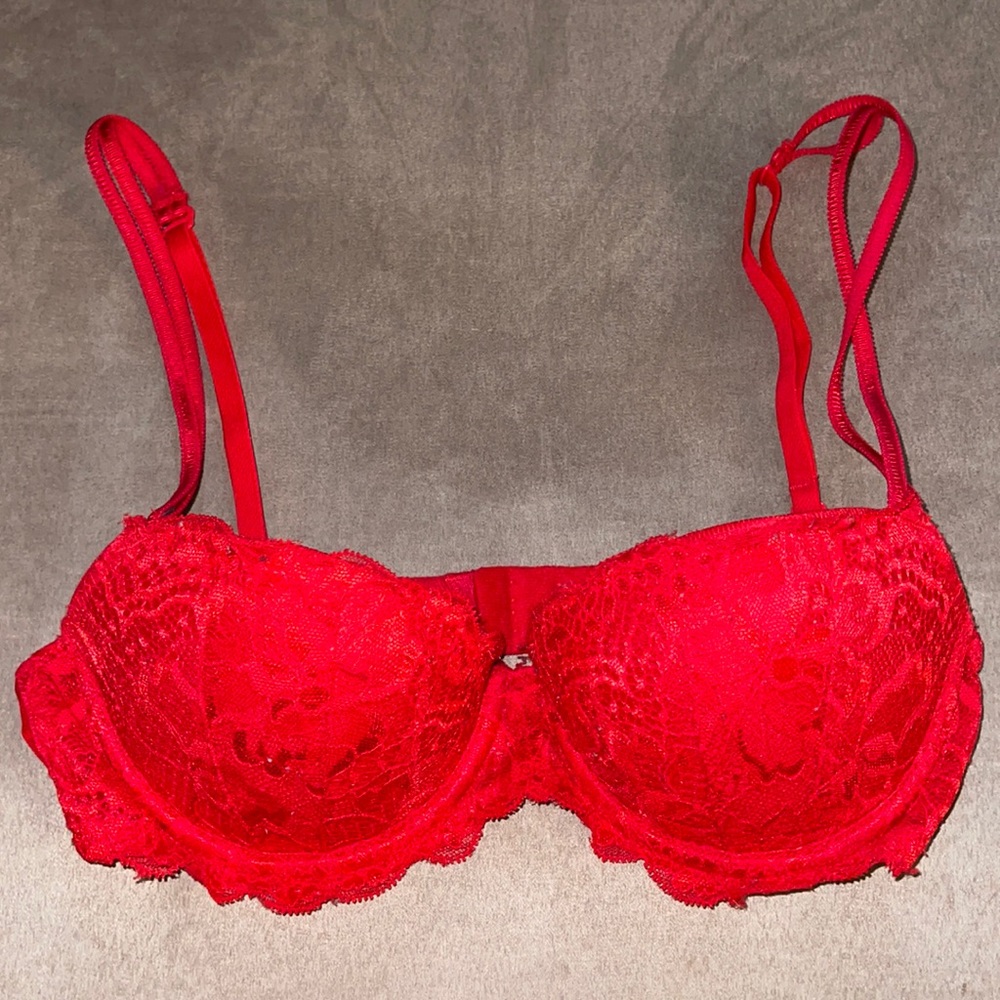 PINK Brand Red Lacey Push up Bra